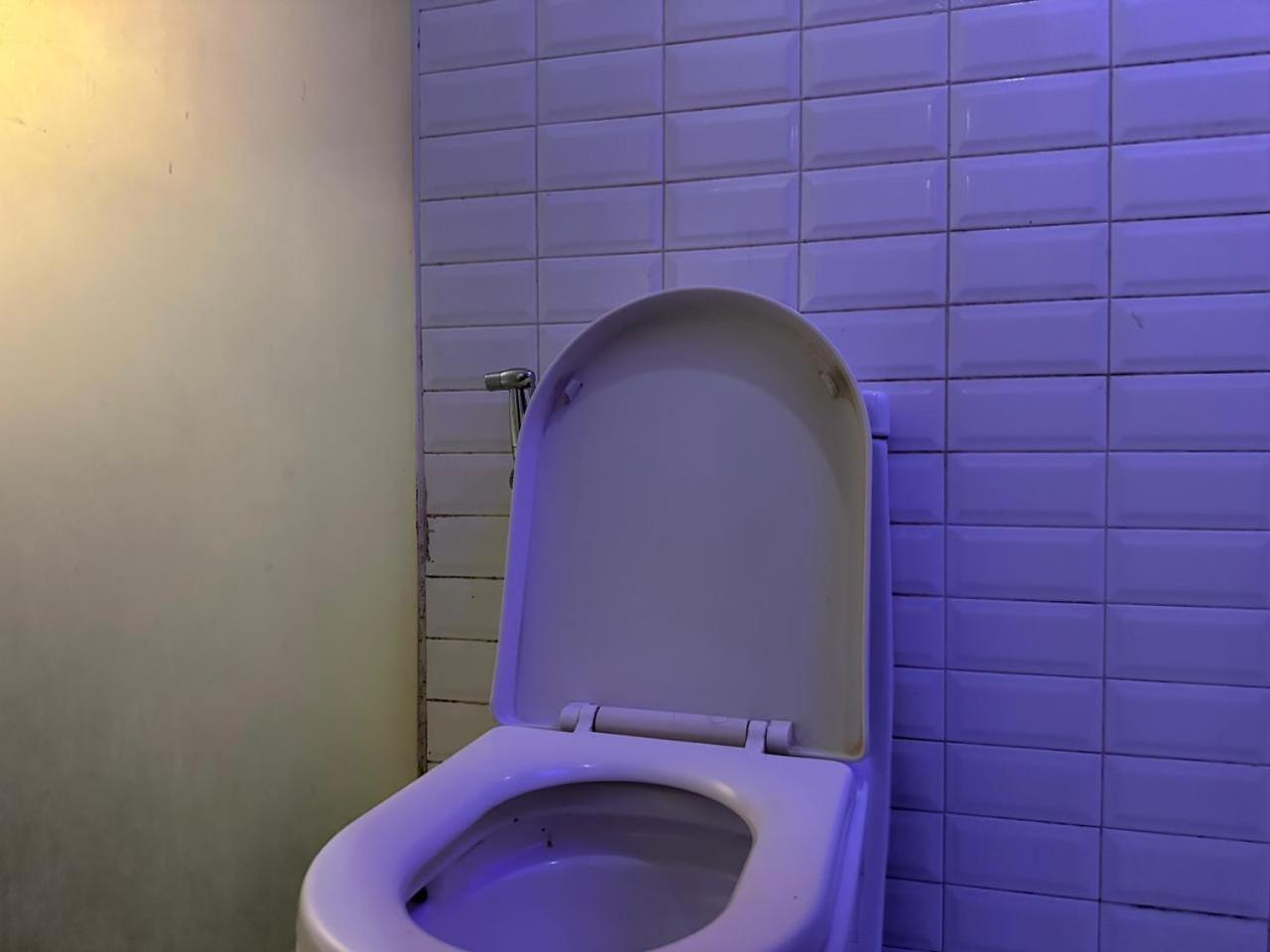 J Icon Hip Hotel 巴厘巴板 外观 照片